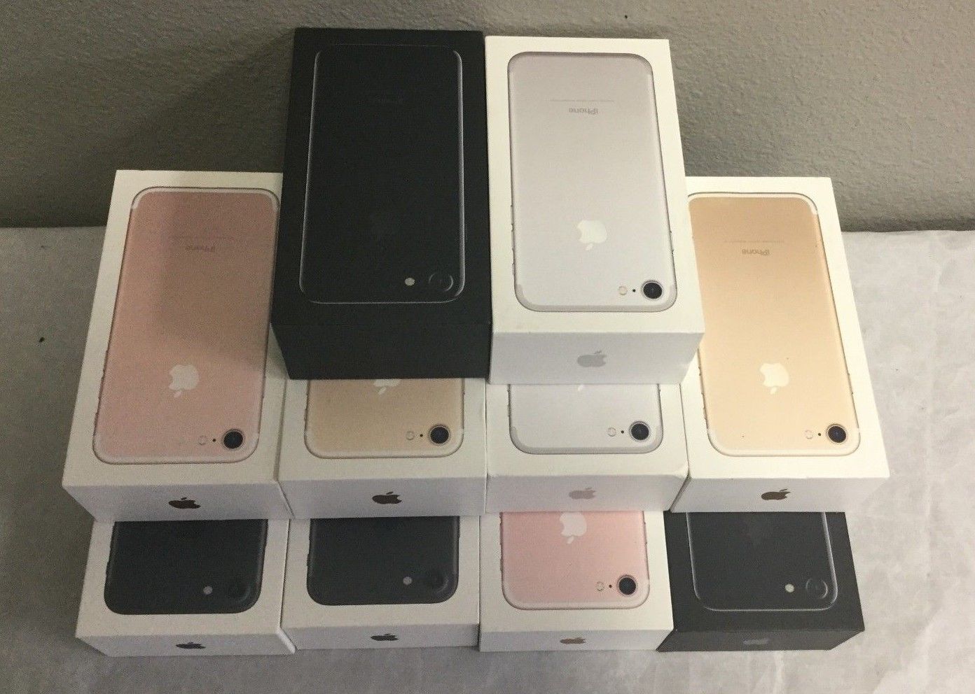 Коробка Apple iphone 7