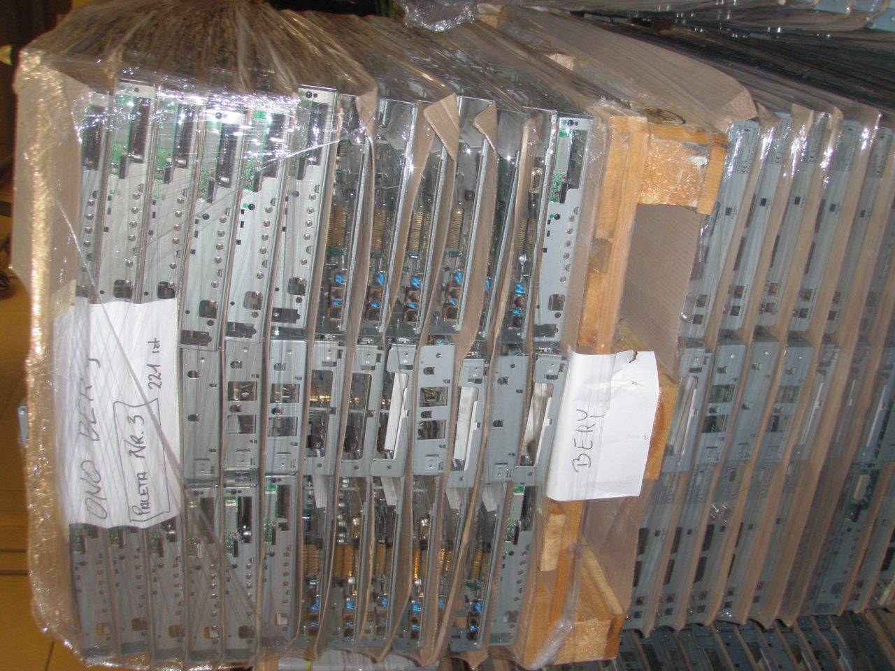 Electronic Scrap Manufacturer, Supplier & Exporter - ecplaza.net