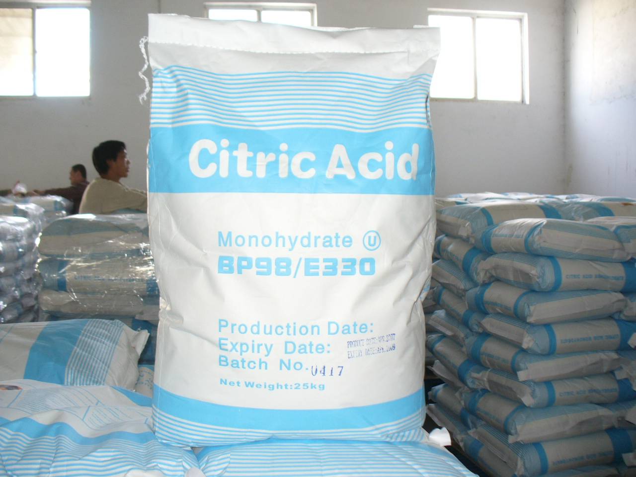 Производитель 9. Кислота лимонная моногидрат Weifang e330. Citric acid Monohydrate BP. Лимонная кислота безводная формула. Citric acid Production.