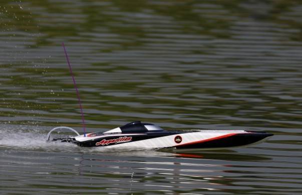 rc rowboat