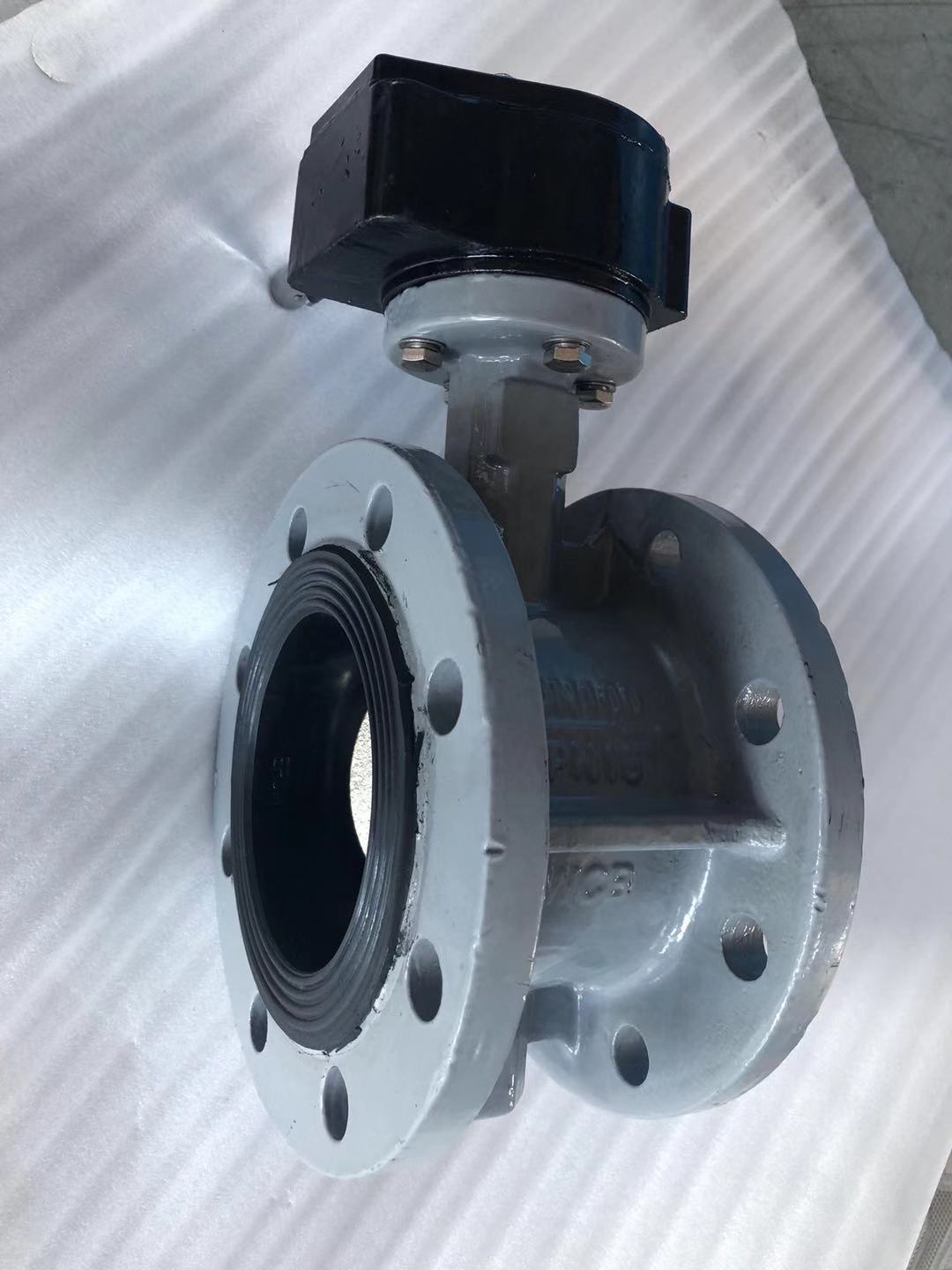 Cast Steel Flanged Concentric Butterfly Valve - Tianjin Pulos Valve Co ...