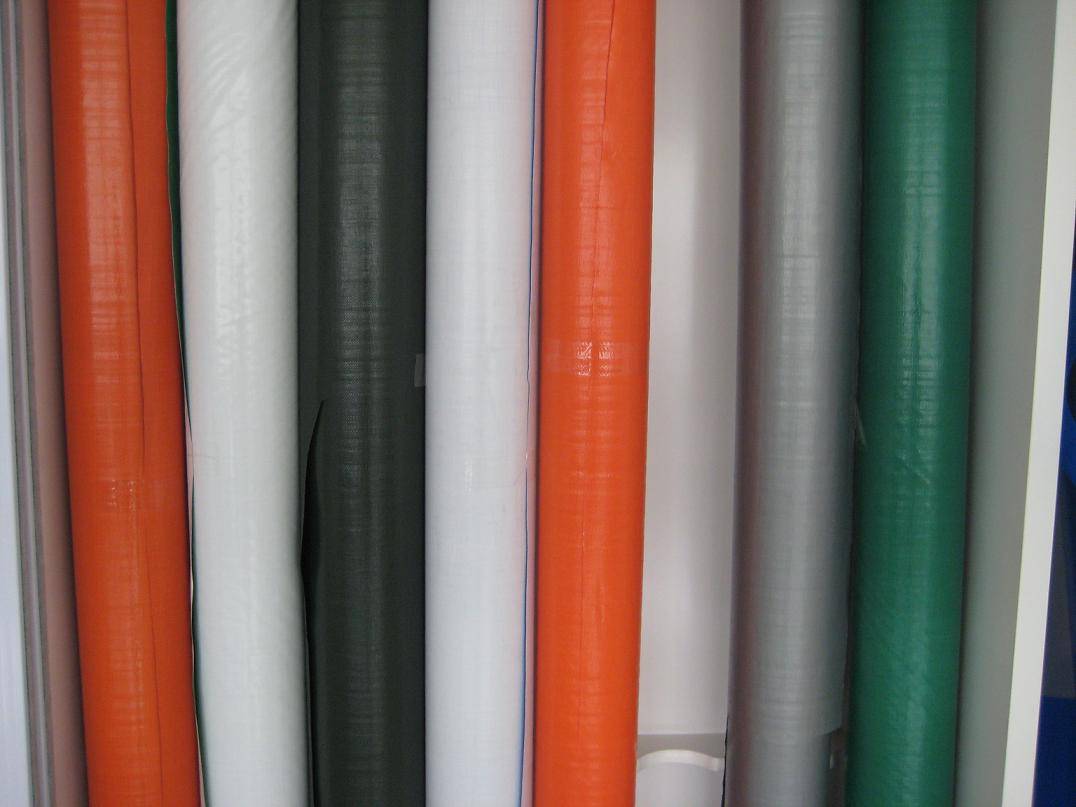 pe-coated-fabric-in-any-color-linyi-shengde-plastic-co-ltd