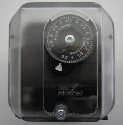 1PCS New For Krom Schrode Pressure Switch DG6UG-3 DG6UG3 0.4-500mbar