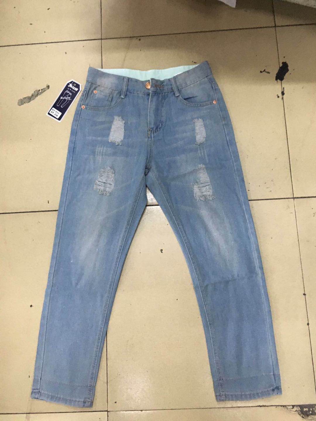 Mens Stock Denim Jeans - SHENZHEN ZHONGTIAN LUCKINESS CO.,LTD - ecplaza.net