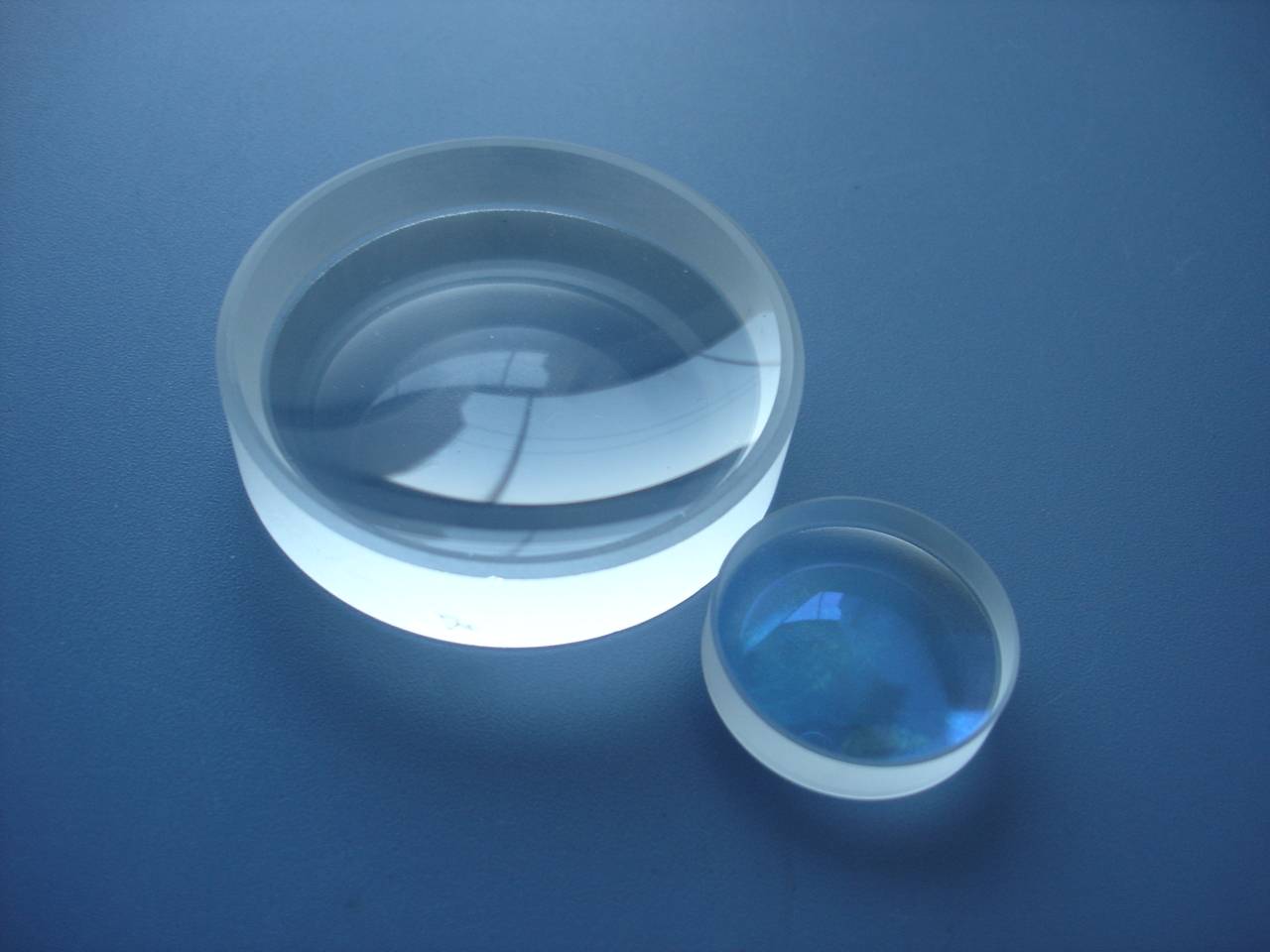 Линзы оптические материалы. Линза Lens Holder, VUV Lens, v2. Оптическая линза ал7.520.029. 2830 Линза лабораторная оптическая. Линза Concave shh 2 Cyl.