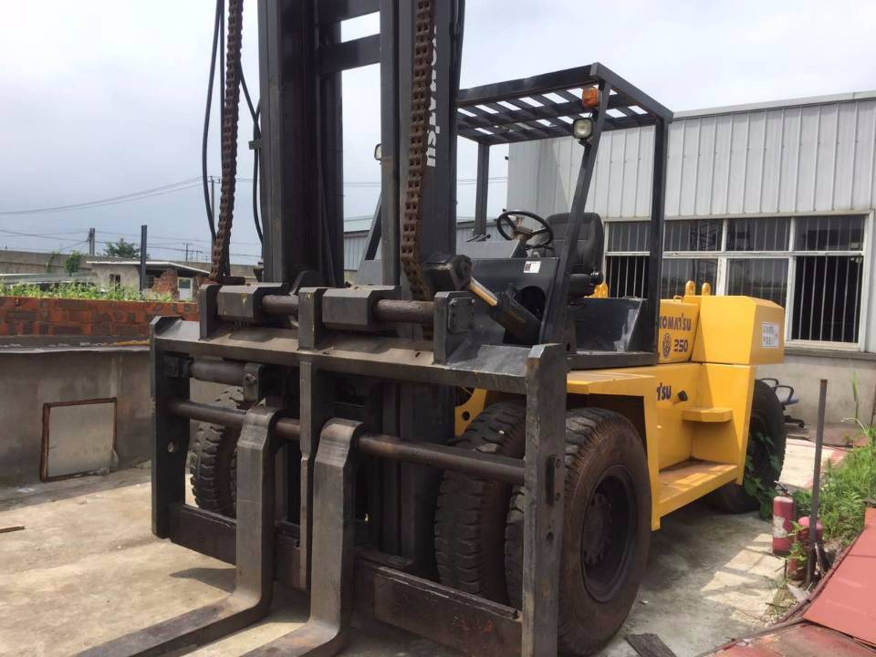 Used 25ton Komatsu Forklift Fd250 7 In Low Price Ruyee Machinery Co Ltd Ecplaza Net