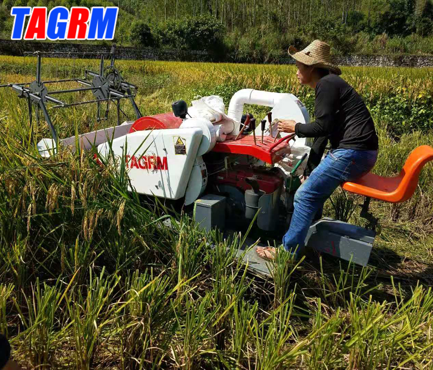 mini rice harvester