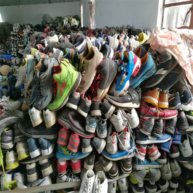 Used Clothes Top Grade Used Shoes Bale Price Factory Stock Wholesale In ...