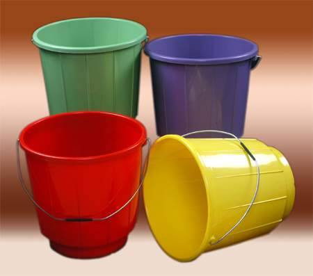 13 Ltr PLASTIC BUCKET WITH STEEL HANDLE - Priya Plastic Processors ...