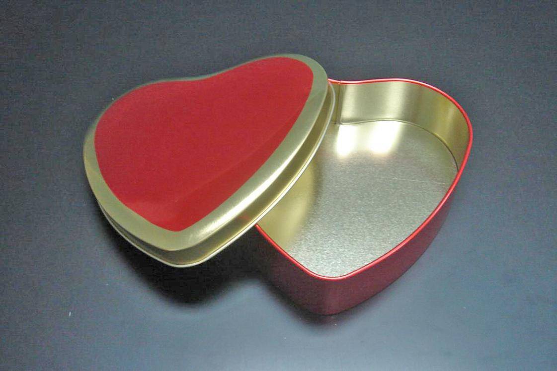tin heart box