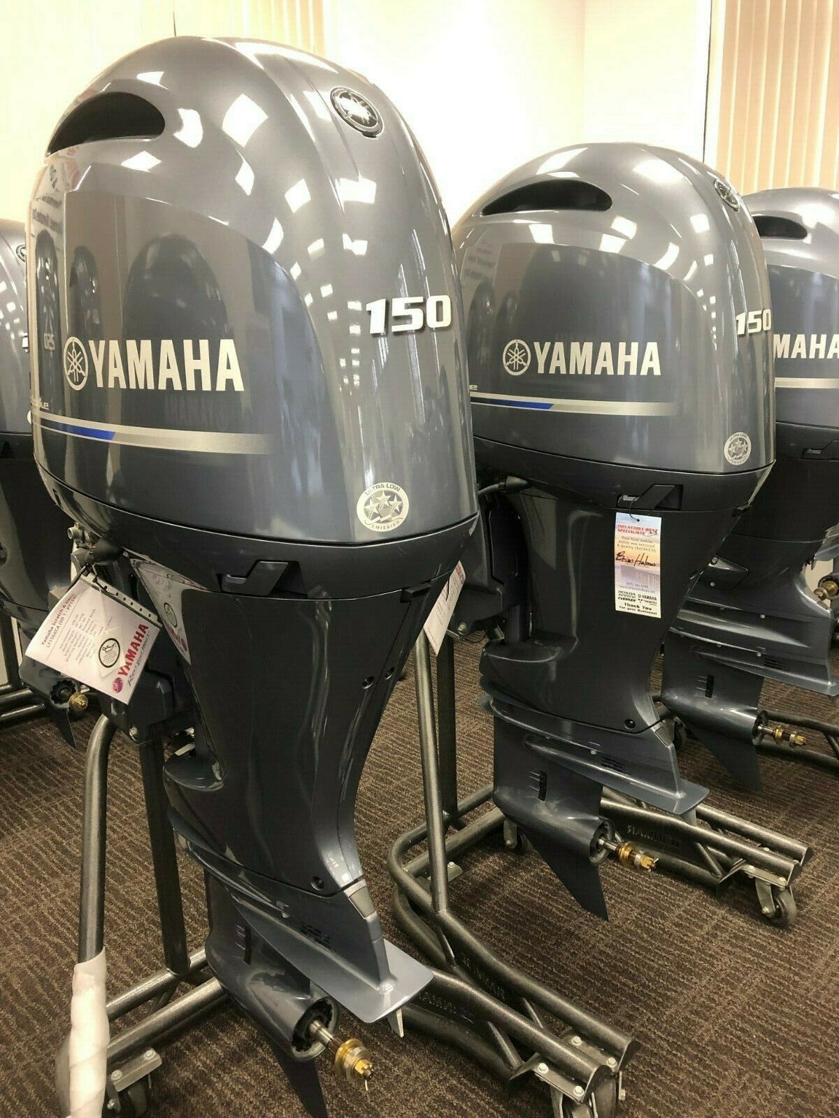 New/Used Yamaha F150 150HP 4 Stroke Outboard Motor CHAMDIS SAS