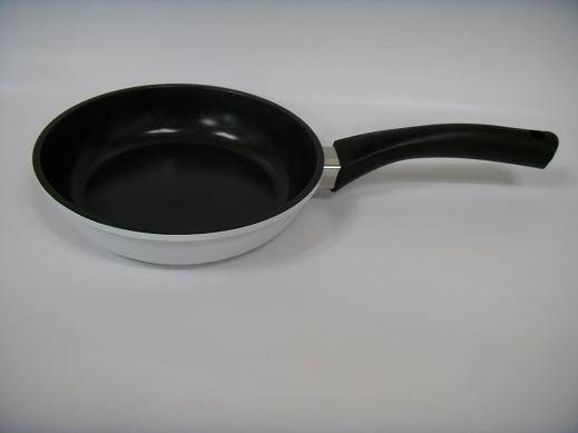 20-cm-frying-pan-kumsung-goldstar-cam-ecplaza