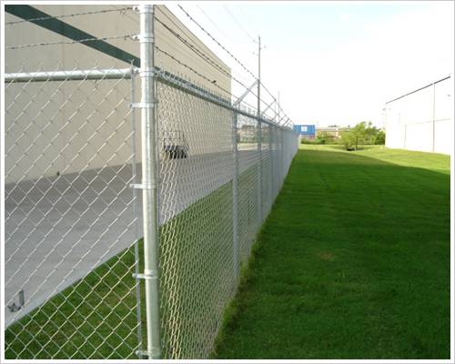 Wire Mesh Fence - Anping Haiteng Wire Mesh Technology And Manufacturing ...