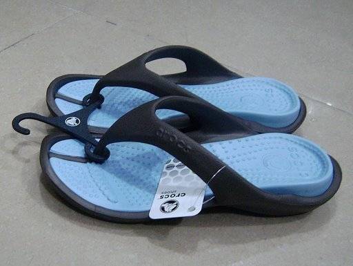 wholesale crocs shoes