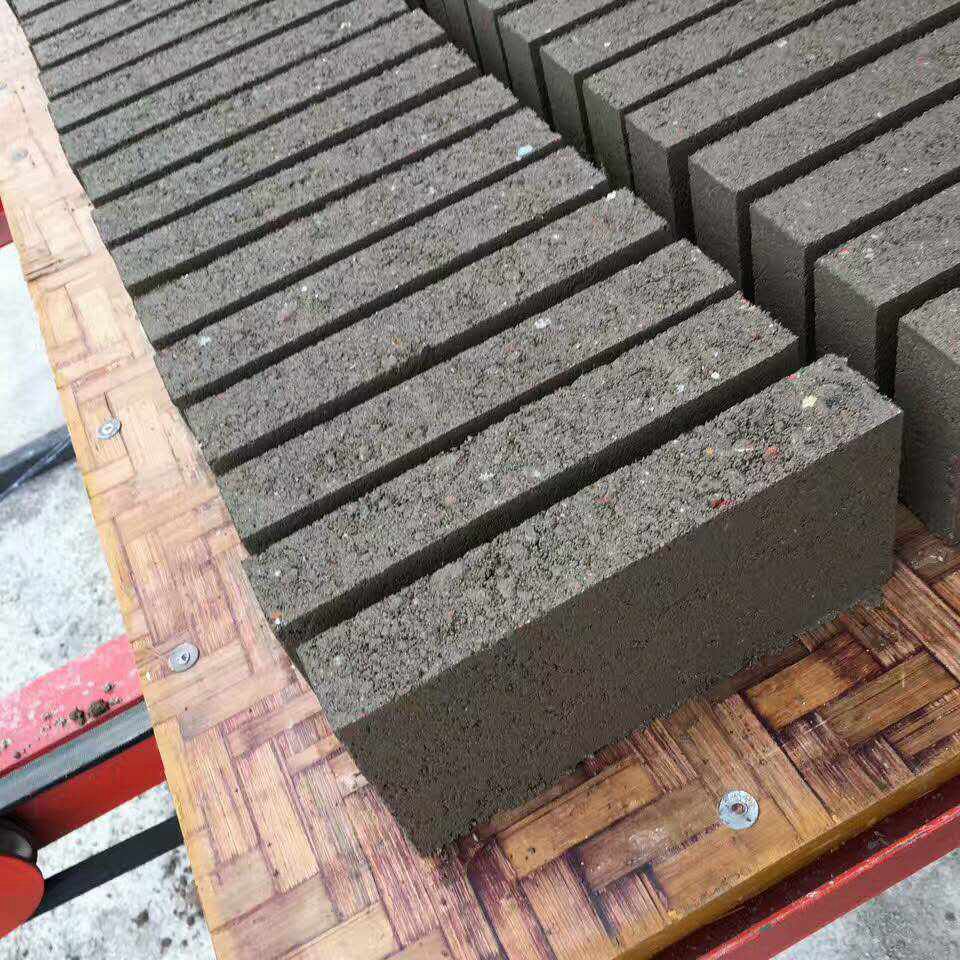 High Strength Durable Brick/Block Making Pallet - Hunan Senyu Board ...