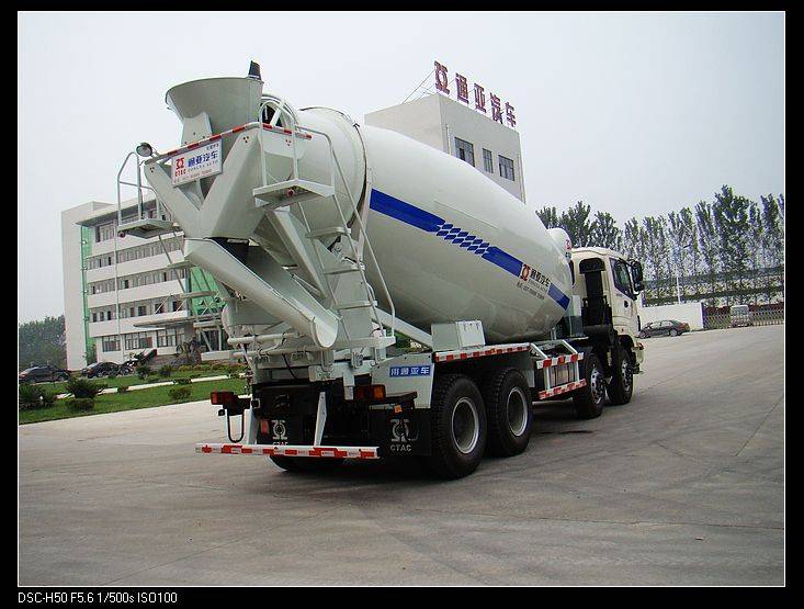 Concrete Mixer Truck Shandong Liangshan Tongya Automobile Coltd