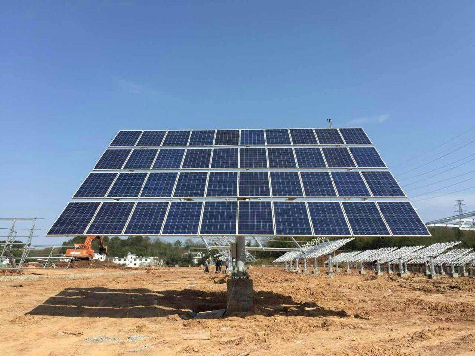 dual-axis-solar-tracking-system-huangshan-runsol-new-energy