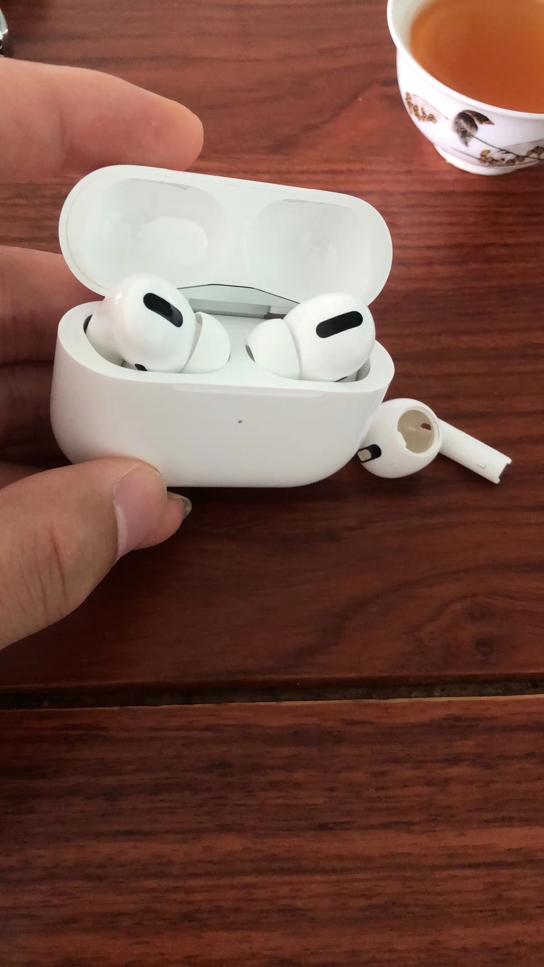 Airpods как выбрать топ 2021