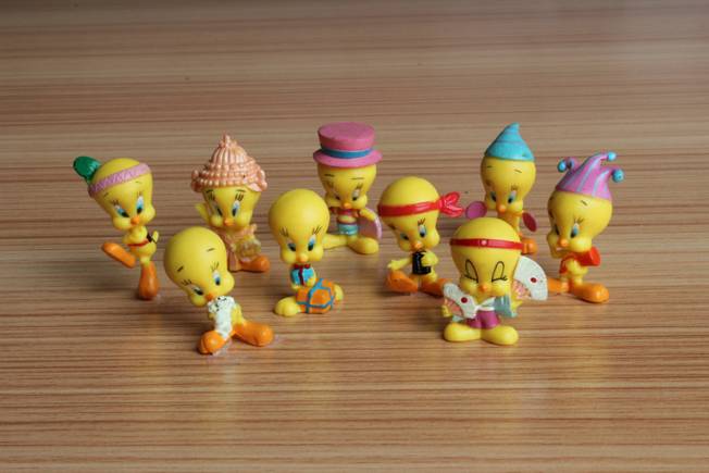 tweety bird figure