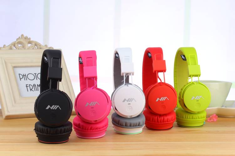 Portier Gewoon fusie NIA Q8-851S bluetooth stereo sound headphone with TF card slot and FM radio  - Shenzhen NIA